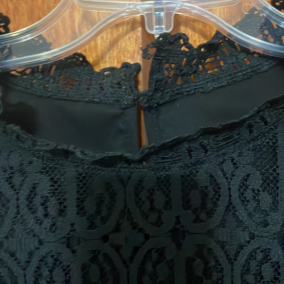 SHEIN 1X lace detail black top - Picture 2 of 3